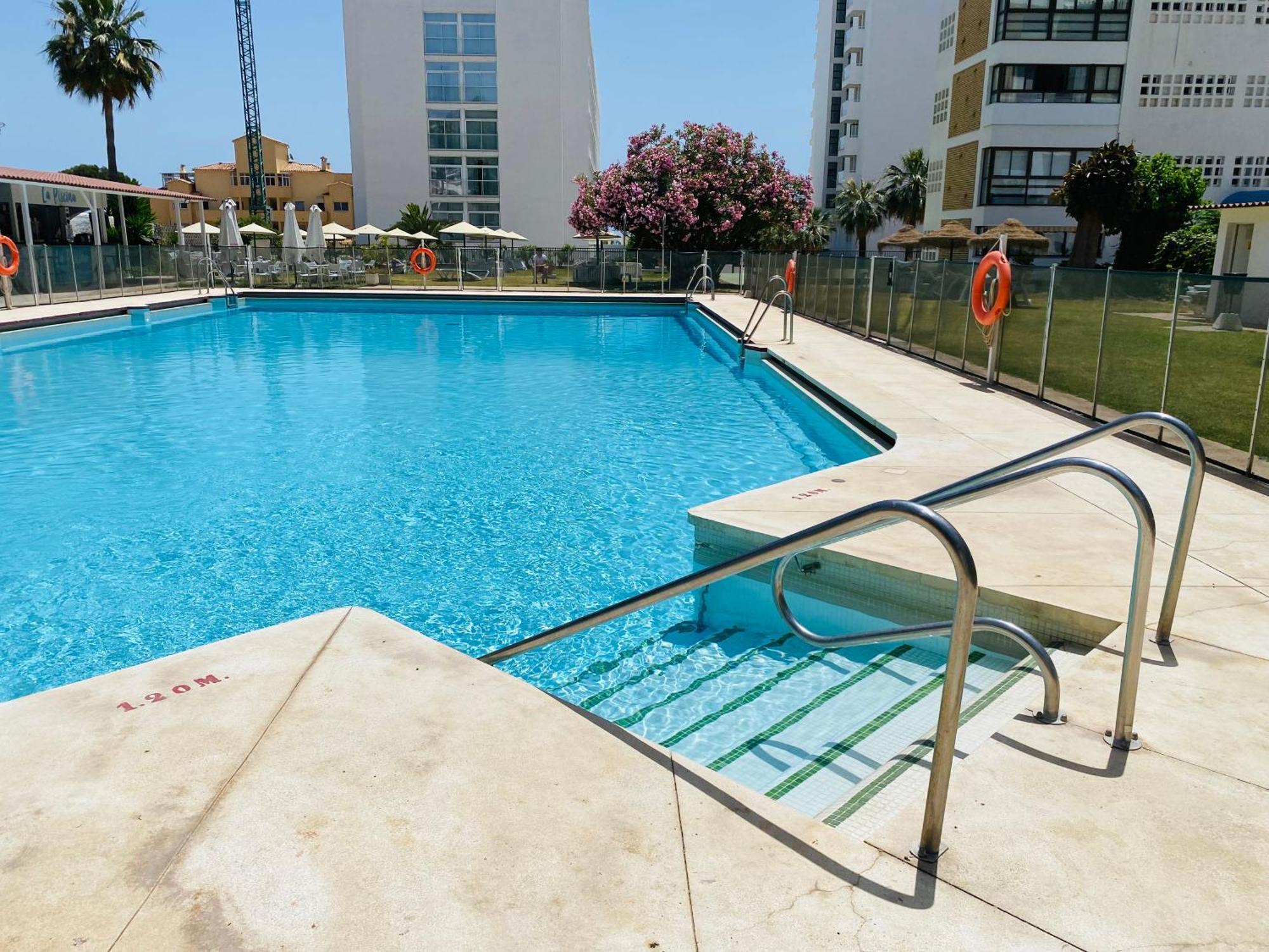 Apartamentos Ms Pepita Benalmadena Exterior photo